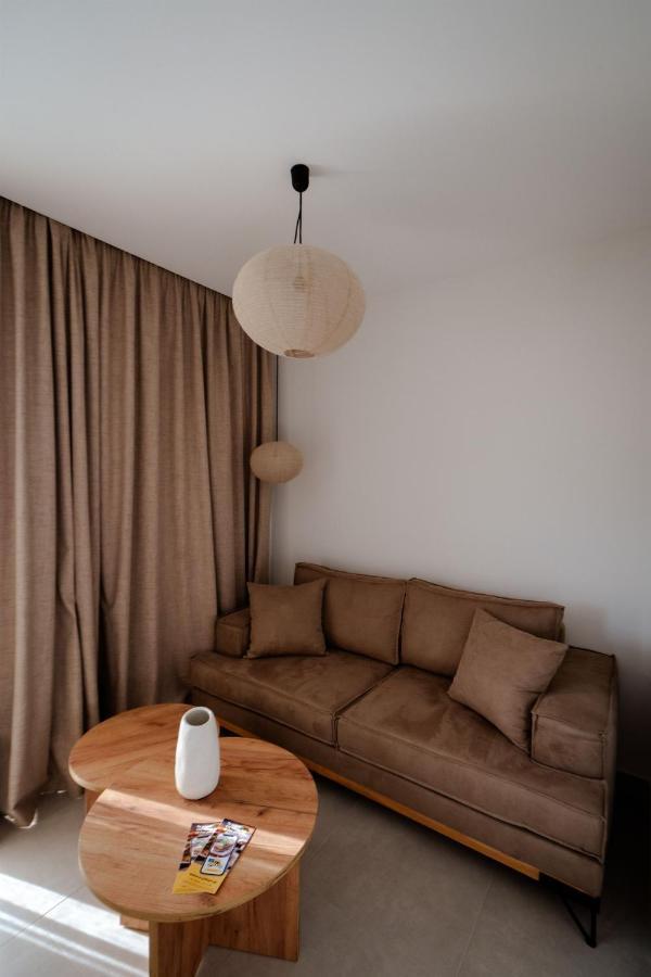 Deos- Luxury In Apartment Agrinio